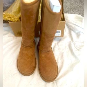 Brand:Authentic UGG Size: US-6 Color:Wheat